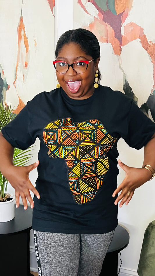 Unisex CUSTOM Black T-Shirt w/ Africa Map - Delightful Couture