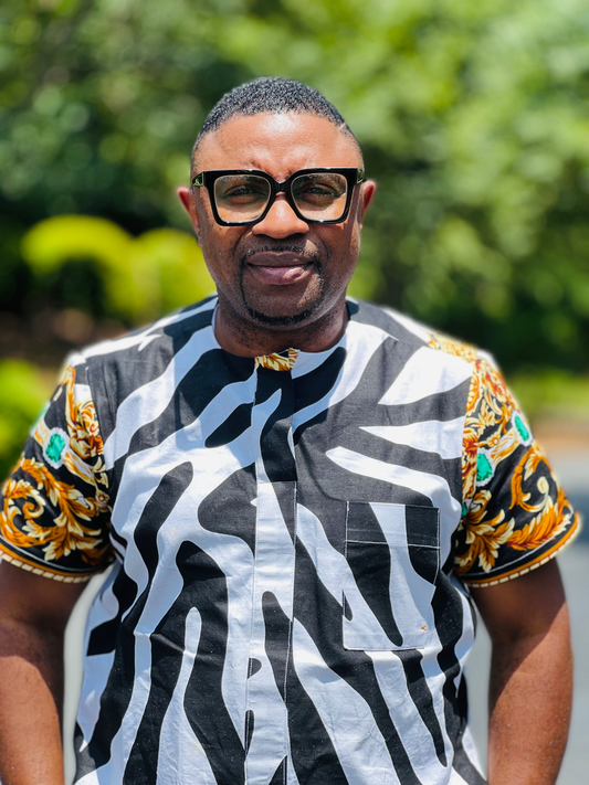 Men's READY-TO-WEAR Black & White T-Shirt w/ Short Sleeves